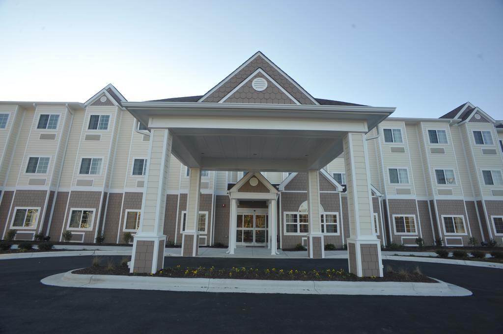 Microtel Inn & Suites By Wyndham University Medical Park Greenville Exterior photo